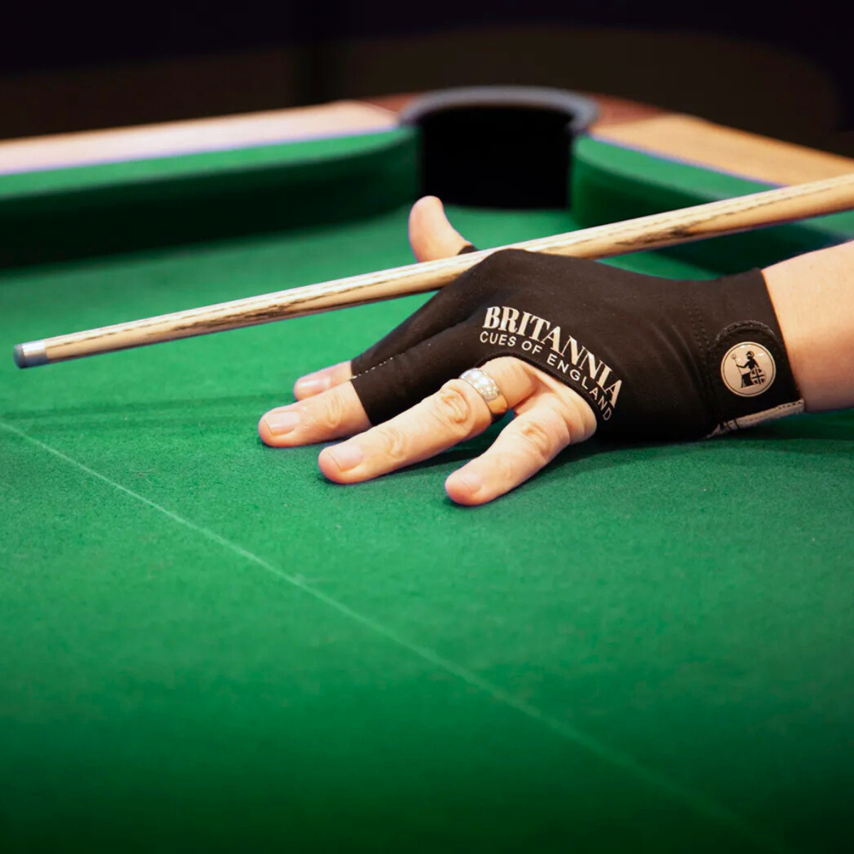 Britannia Snooker & Pool Glove Left Or Right Hand Black