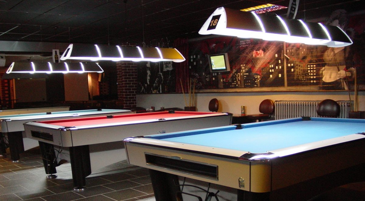 The Mist Pool Table Light & Shade No.2