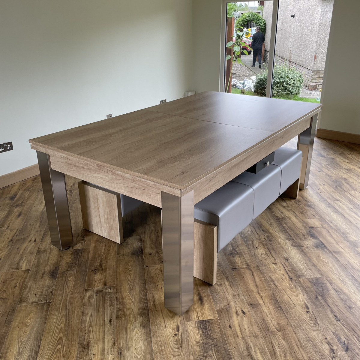 The Elixir 6ft & 7ft British Pool Table W/Dining Top Nebraska Oak