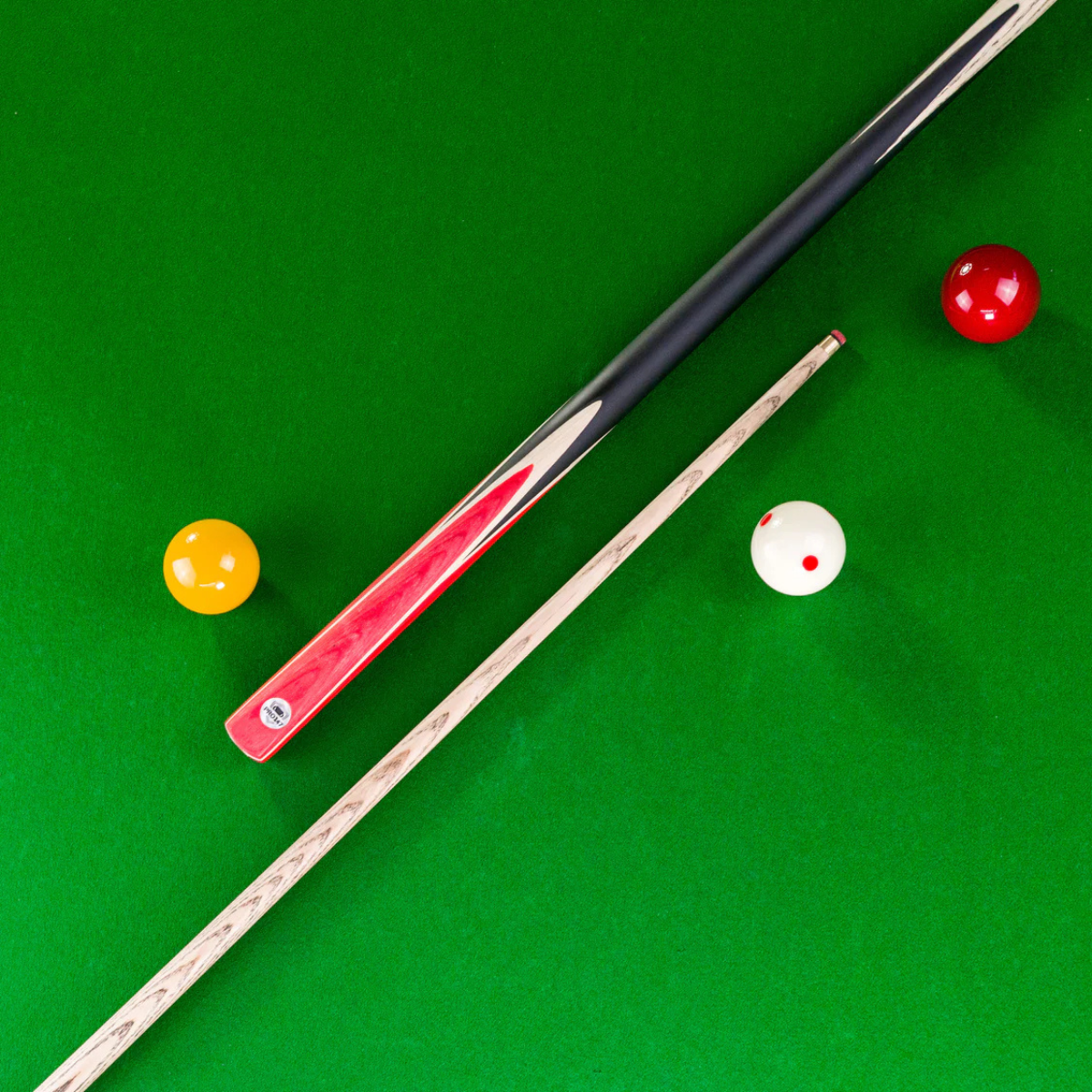 PRO147 Snooker & Pool Cue Centre Jointed Windsor Series 57" 145cm