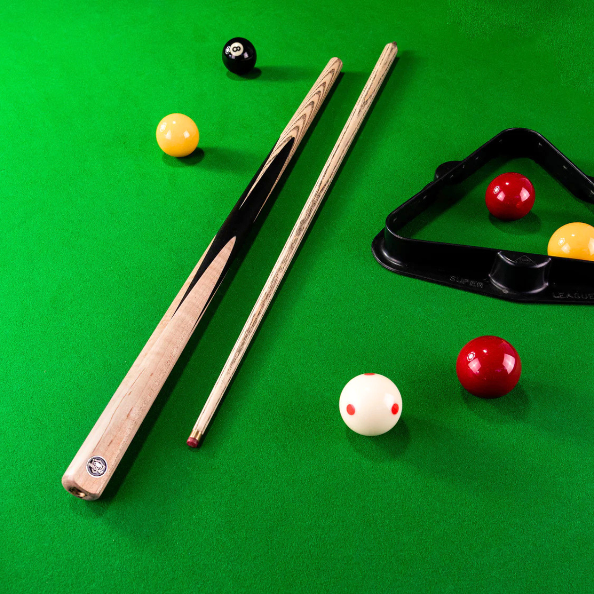 PRO147 Snooker & Pool Cue Centre Jointed Jupiter 57" 145cm