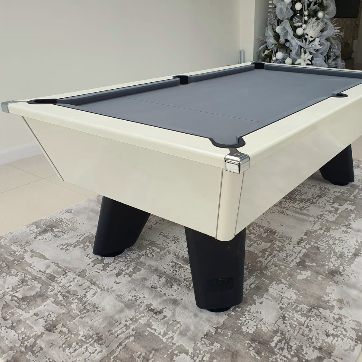 Cry Wolf English Pool Table White Tournament Edition 6ft Or 7ft
