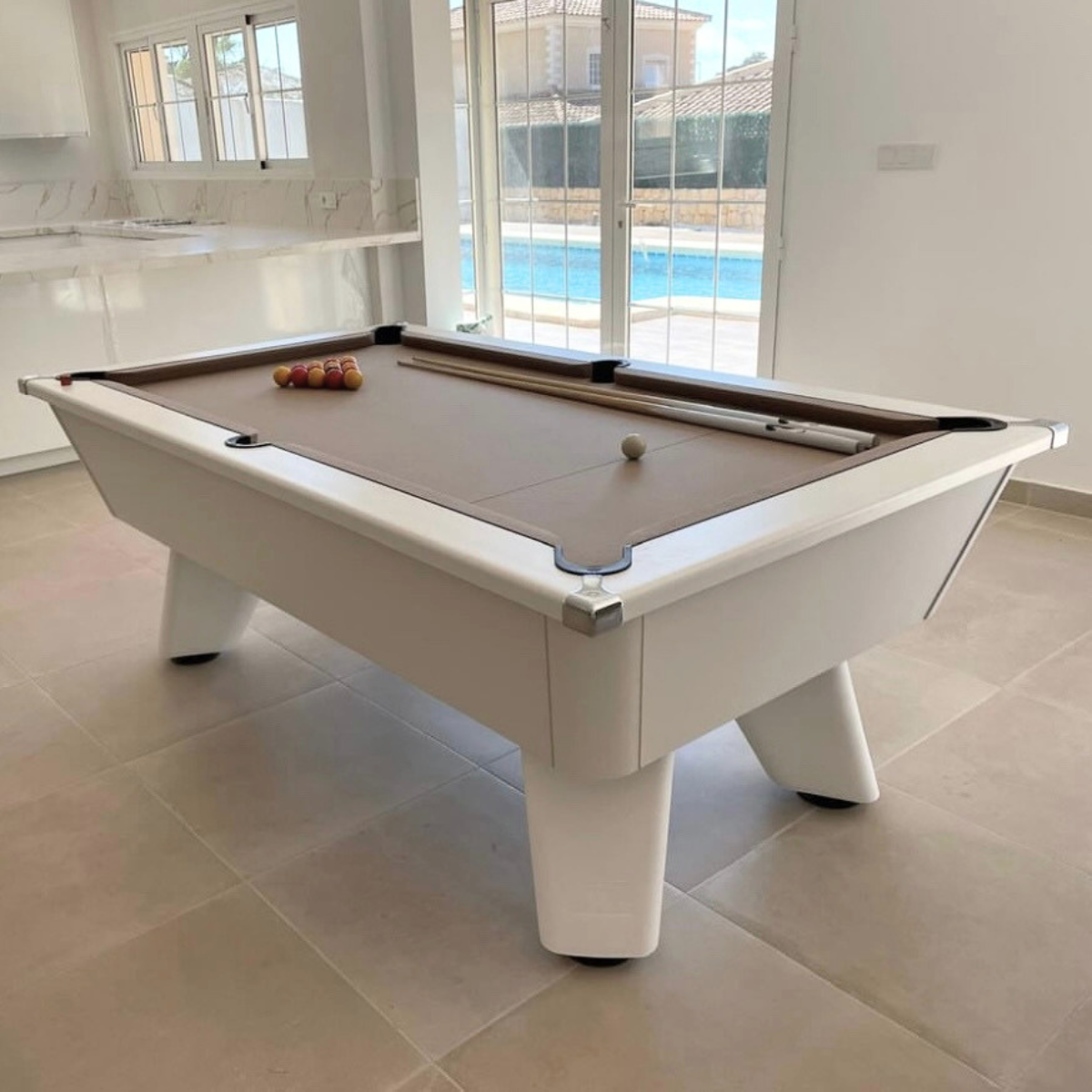 Cry Wolf English Pool Table White Tournament Edition 6ft Or 7ft
